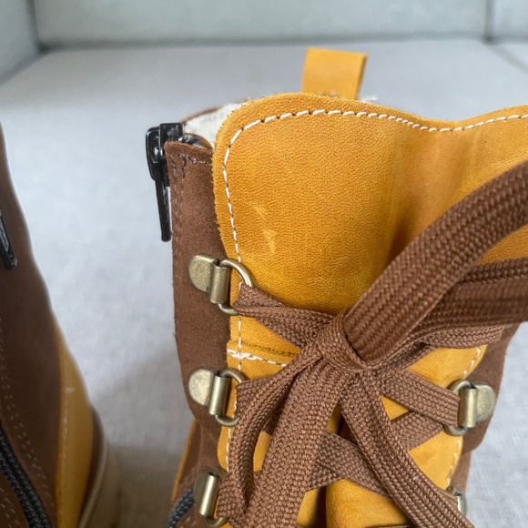 *PRICE DROP* Saute Mouton Suede + Wool-lined Ankle Boots - Size 40 / 9 - EUC - Picture 8 of 16